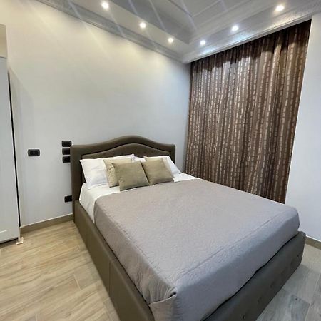 نابولي Le Chic Rooms المظهر الخارجي الصورة