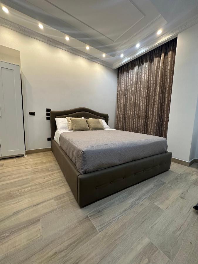 نابولي Le Chic Rooms المظهر الخارجي الصورة