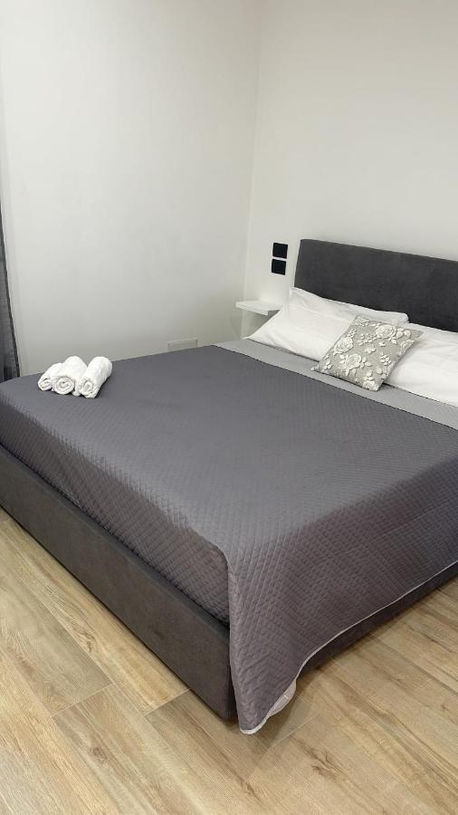 نابولي Le Chic Rooms المظهر الخارجي الصورة