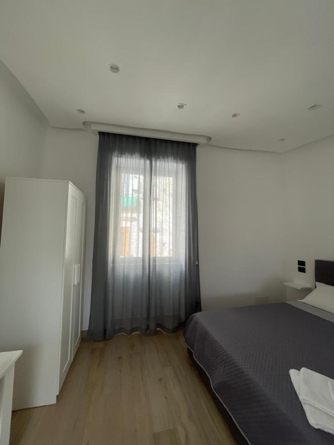 نابولي Le Chic Rooms المظهر الخارجي الصورة